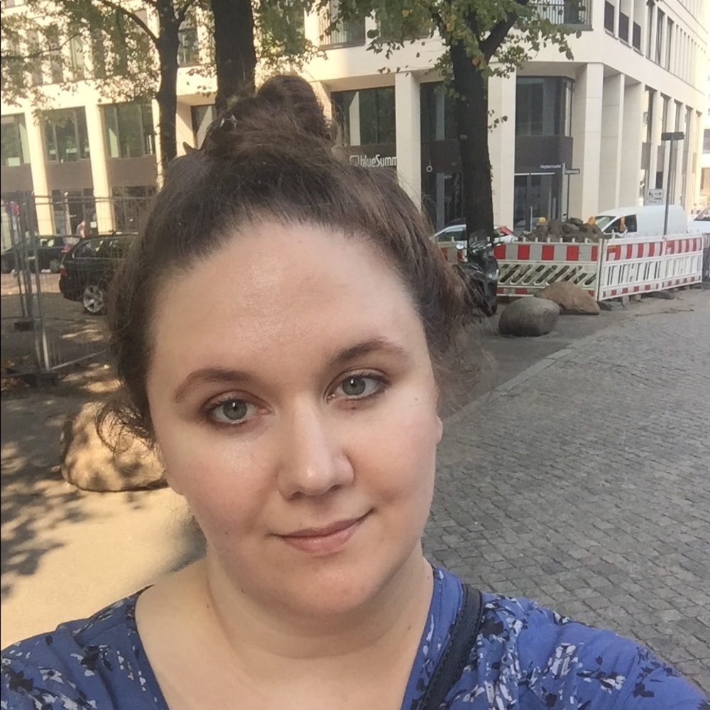 Meet your Posher, Aprilan